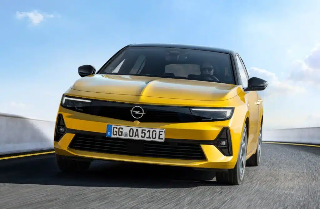 Opel Astra 2023 Prezzi informazioni dati tecnici