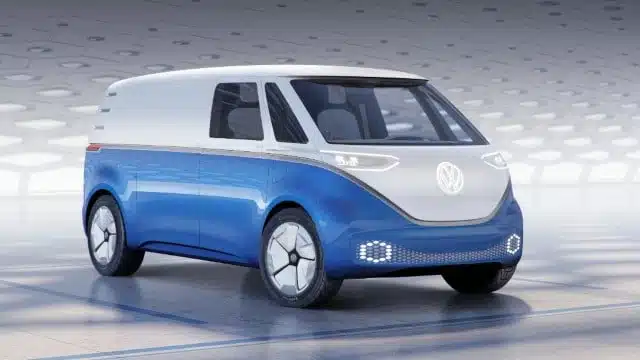 VW ID BUZZ 2023 Interni prezzi dati tecnici