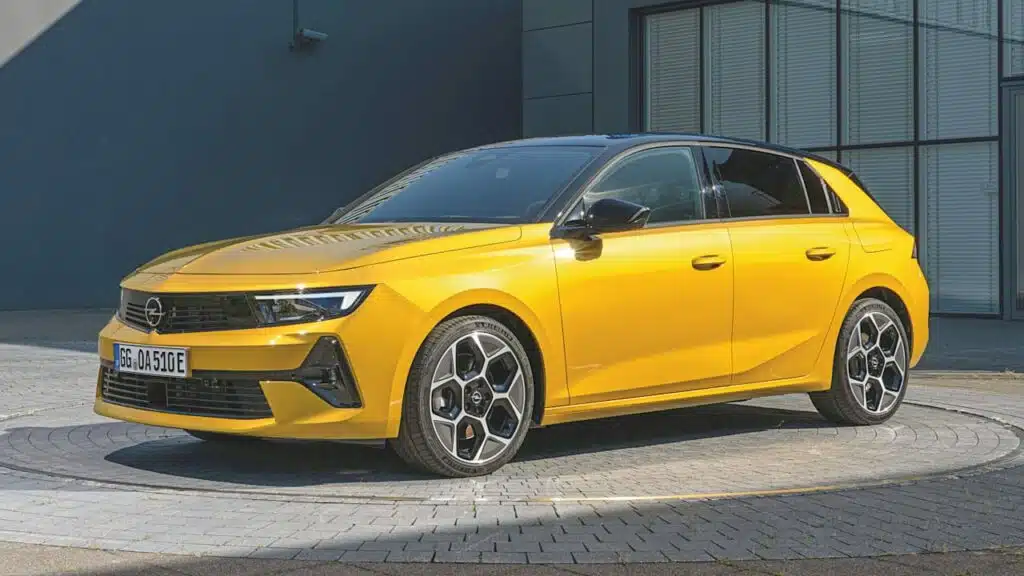 Opel Astra OPC 2023 Motori prezzi dati tecnici