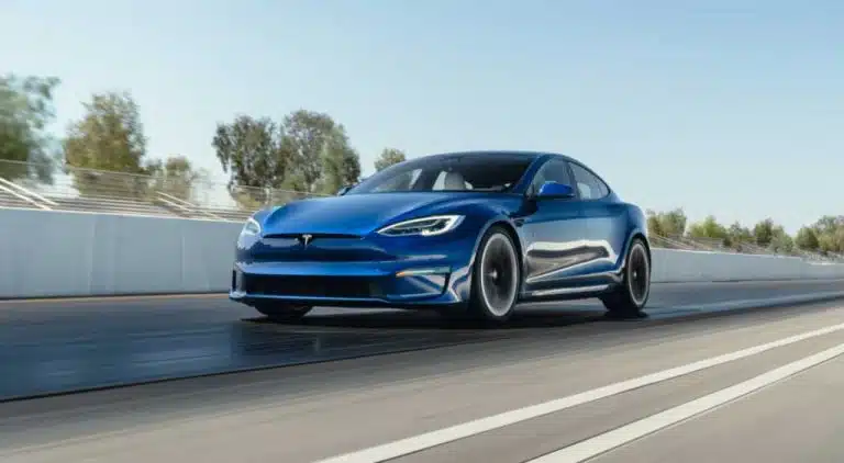 Tesla Model S 2023: Foto, prezzi, dati tecnici